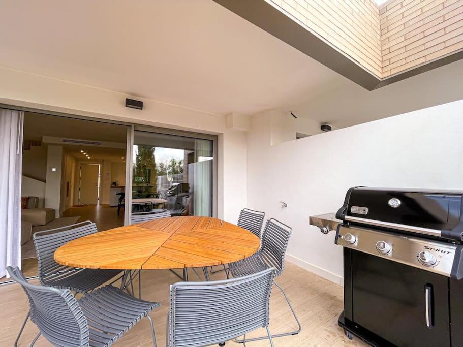 Nature - New Built Family Holiday home Malaga